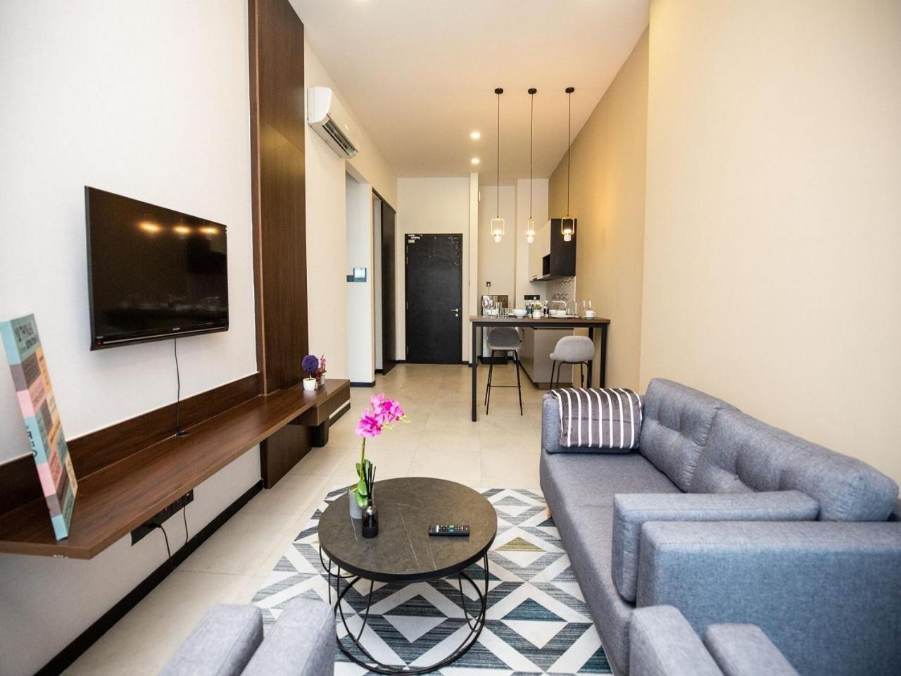 The Orion Suites At Opus *
