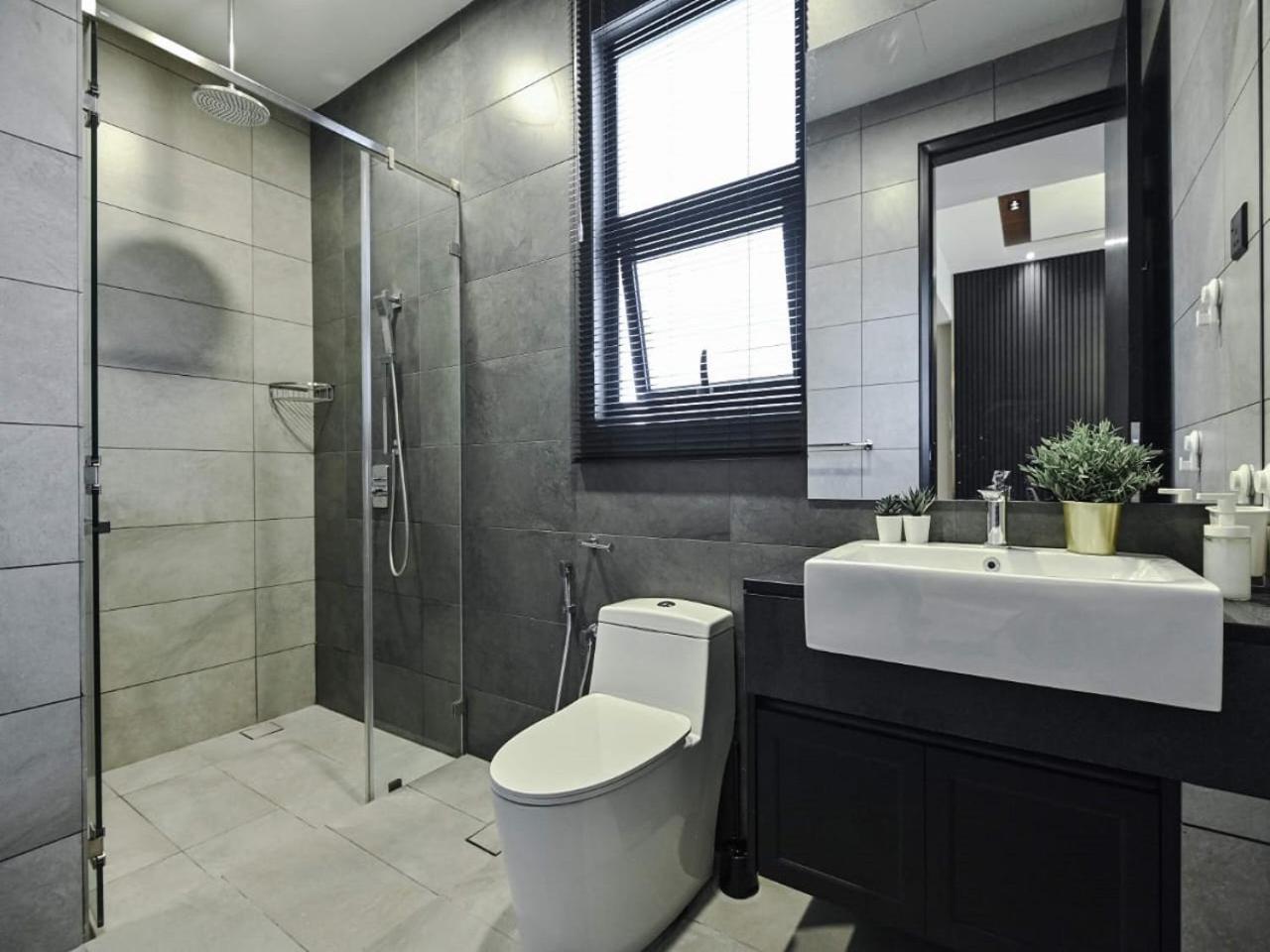 The Orion Suites At Opus *